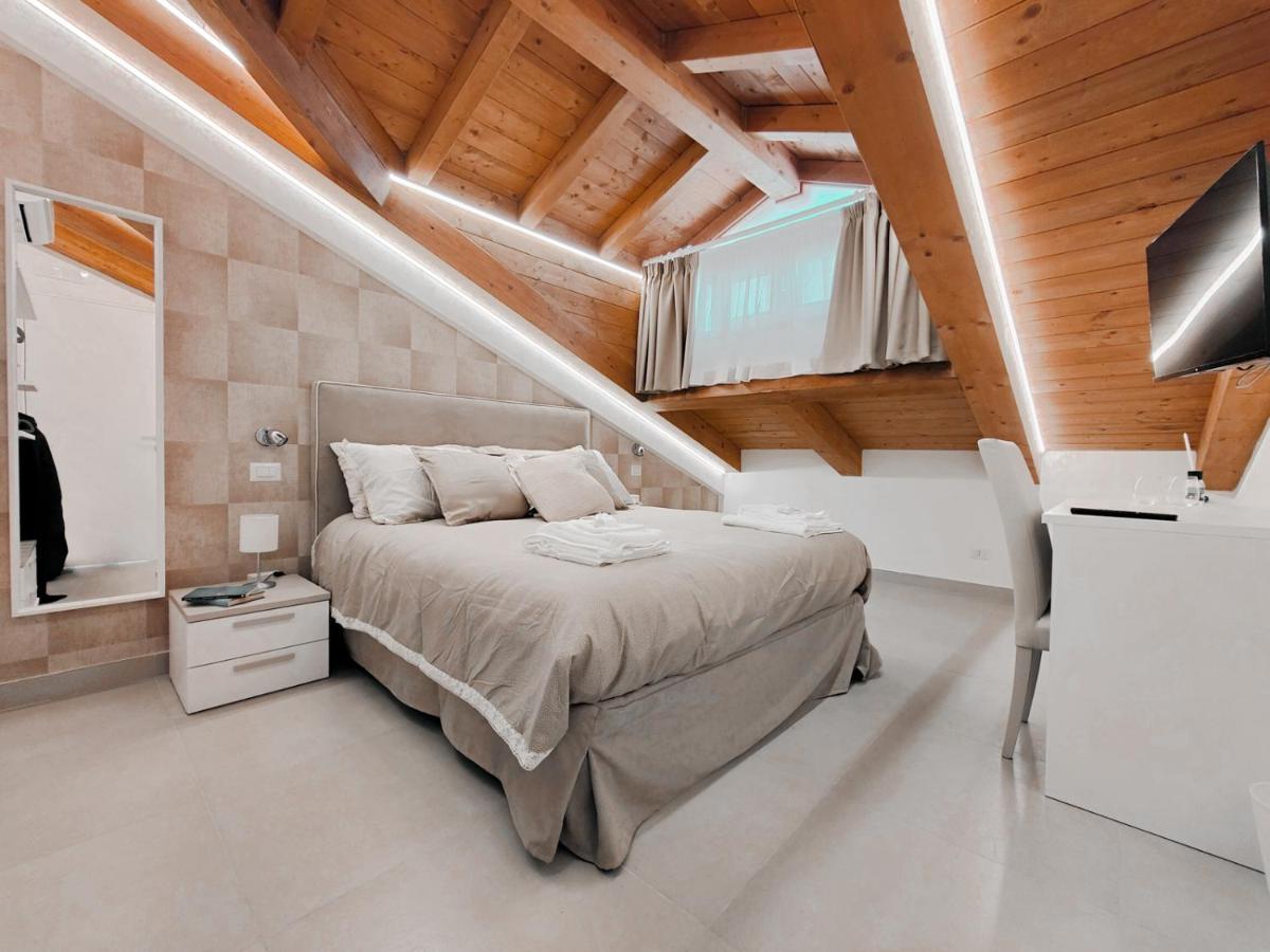 Interno7 Rooms Castellammare di Stabia Exterior foto