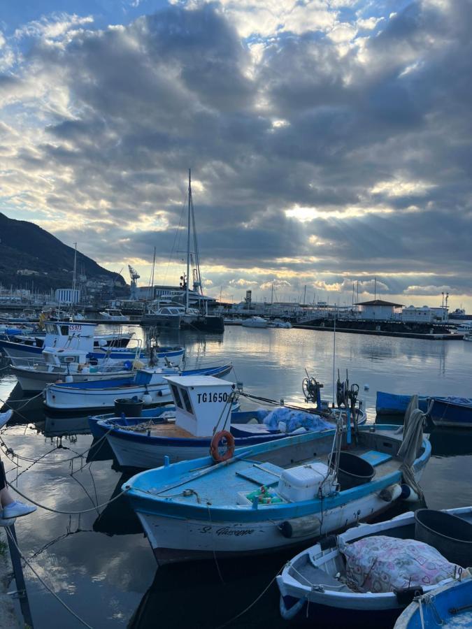Interno7 Rooms Castellammare di Stabia Exterior foto